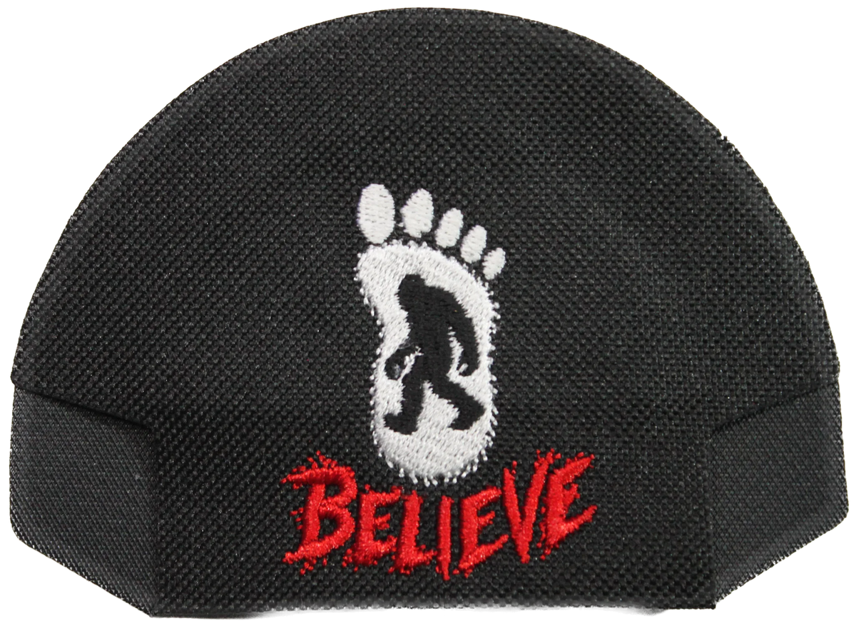 Bigfoot Believe Ball Kap Bak in Black